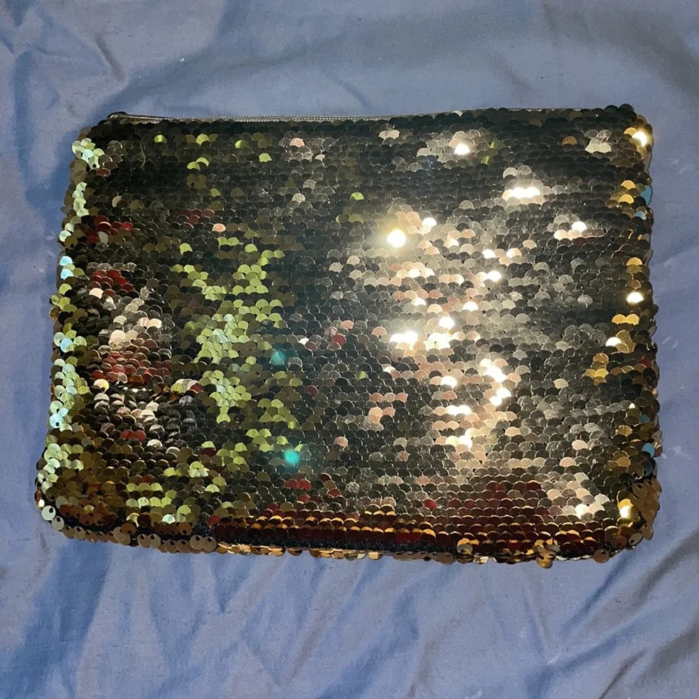 make up bag - Picture 2 of 3